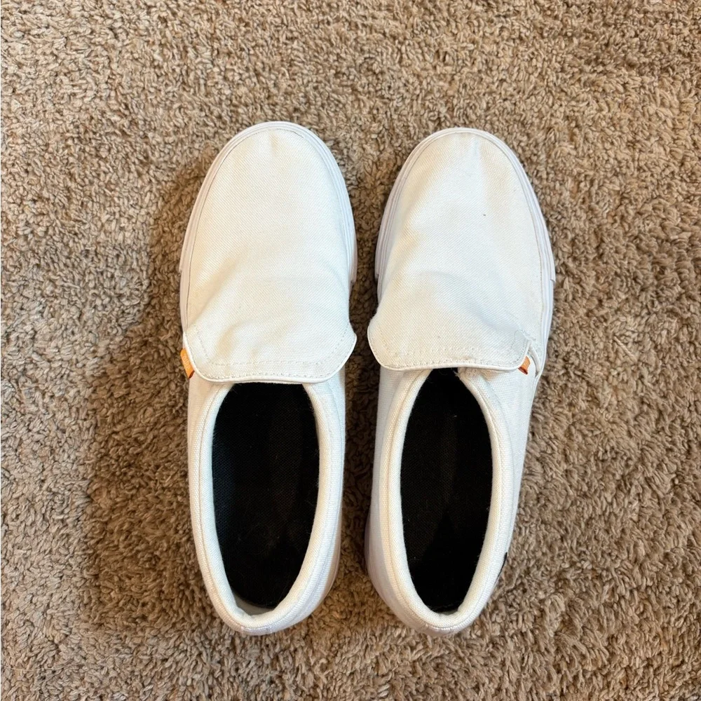 Nike White Canvas Court Royale - Picture 3 of 5